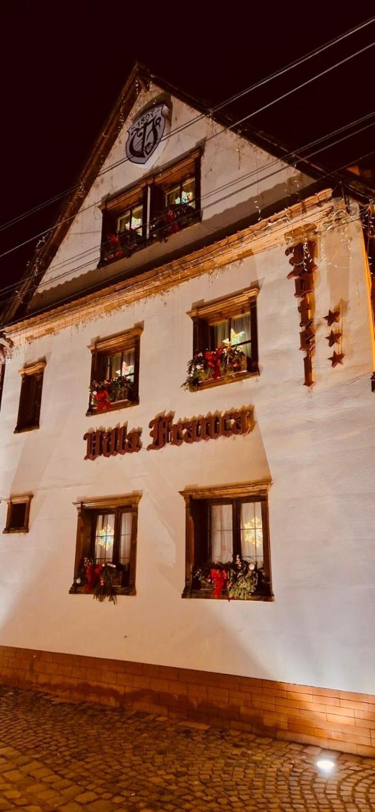 סיגישוארה Hotel Villa Franca מראה חיצוני תמונה